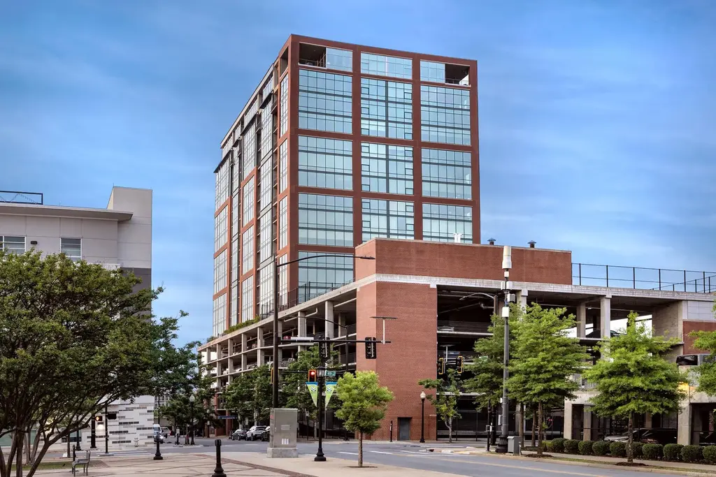 315 Rock #1607 Street, Little Rock