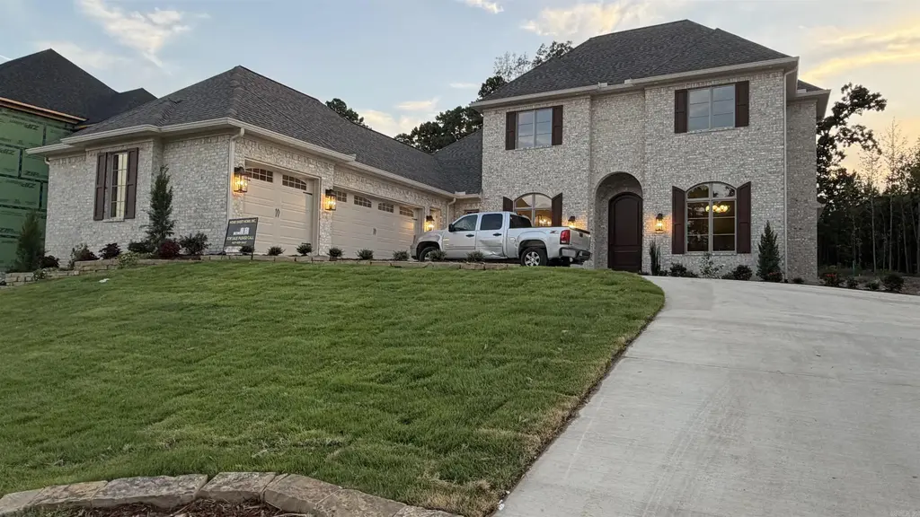 64 Miramont Circle, Little Rock