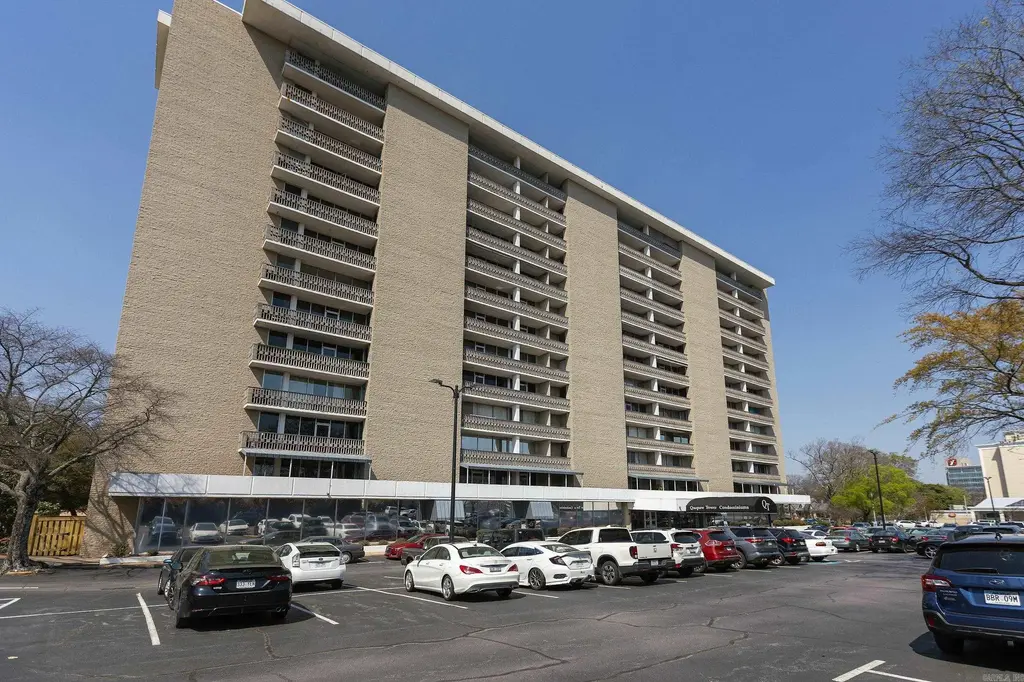 700 E 9th 10m Street, Little Rock