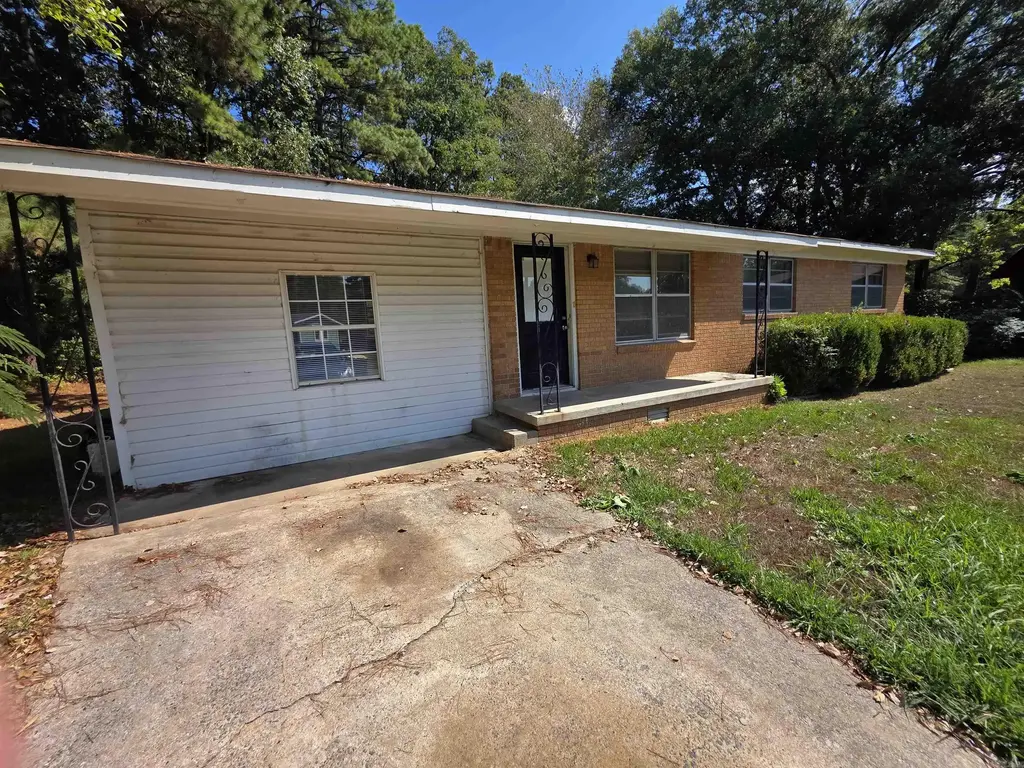 13 Rocco Drive, Little Rock