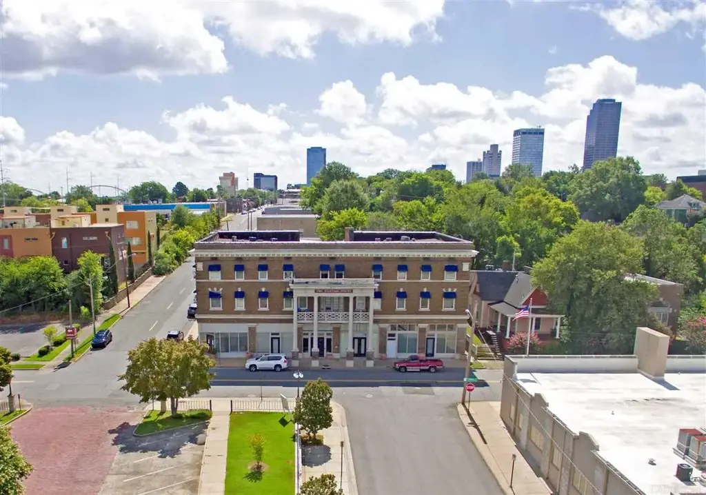101 S. Victory St. # 304, Little Rock