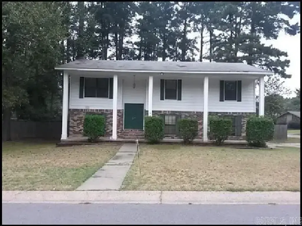 10 Crape Myrtle Place, Little Rock