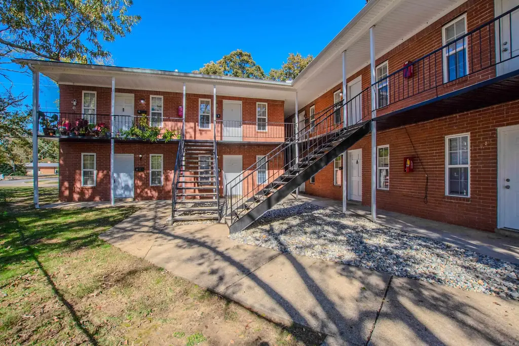 201 N Polk Street, Little Rock