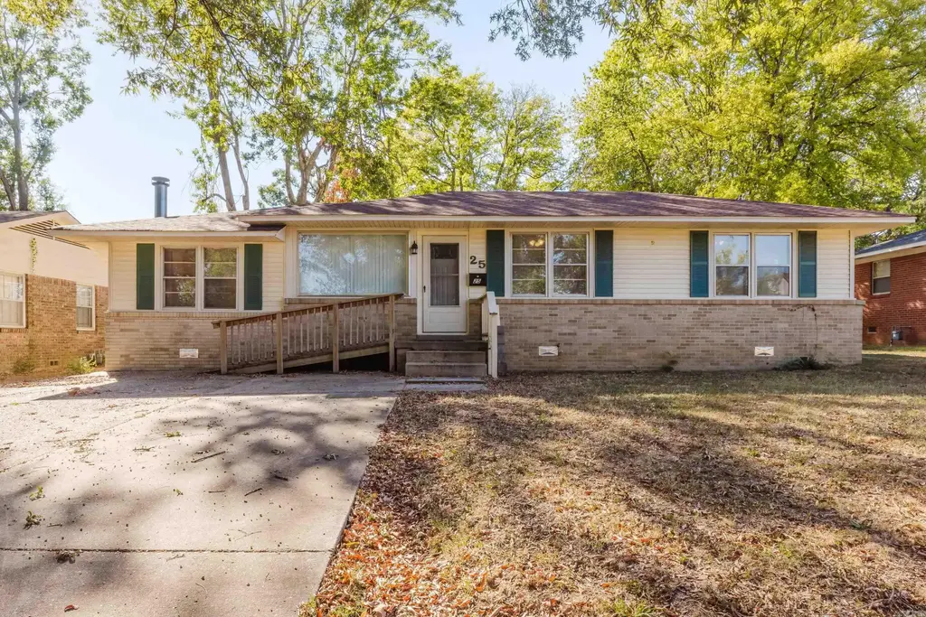 25 Meadowbrook Drive, Little Rock