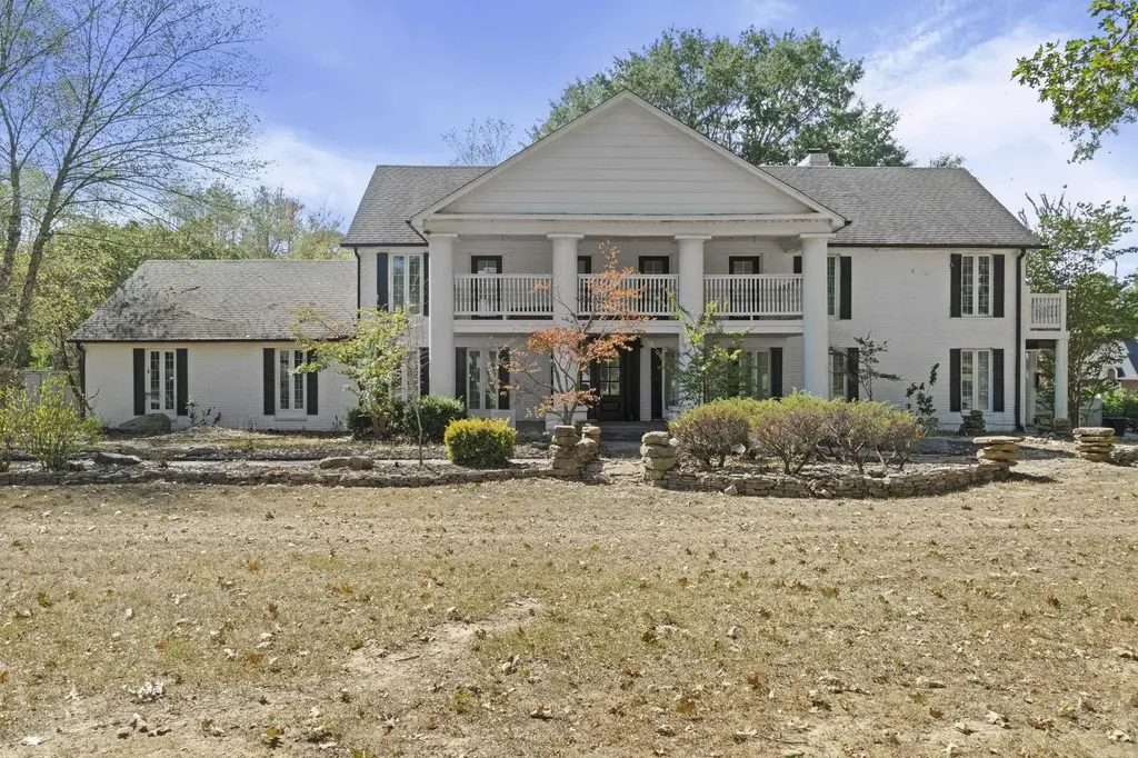 2403 E Country Club, Searcy
