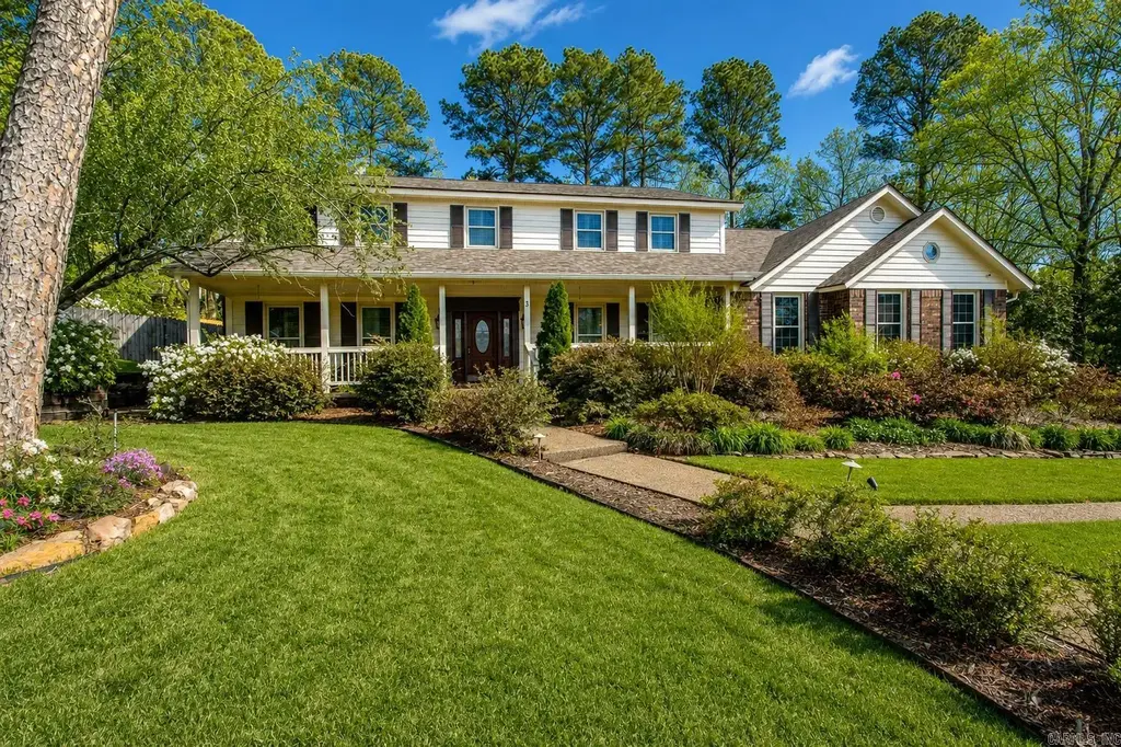 3 Longview Cove, Little Rock