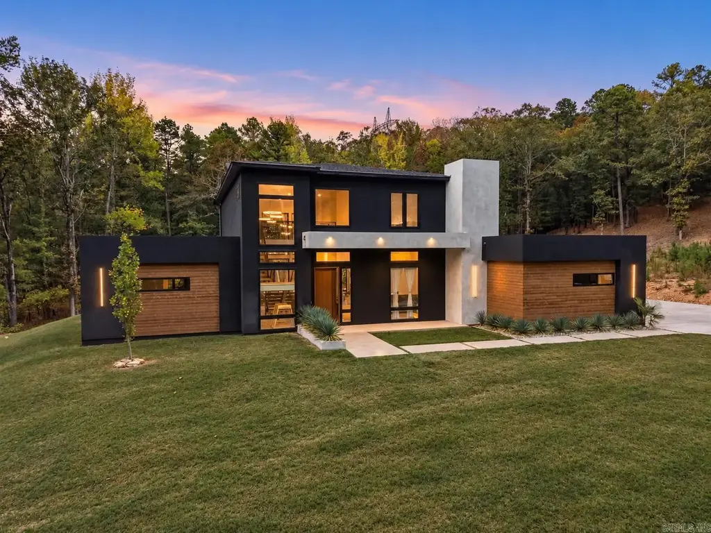 23104 Denny Road, Little Rock