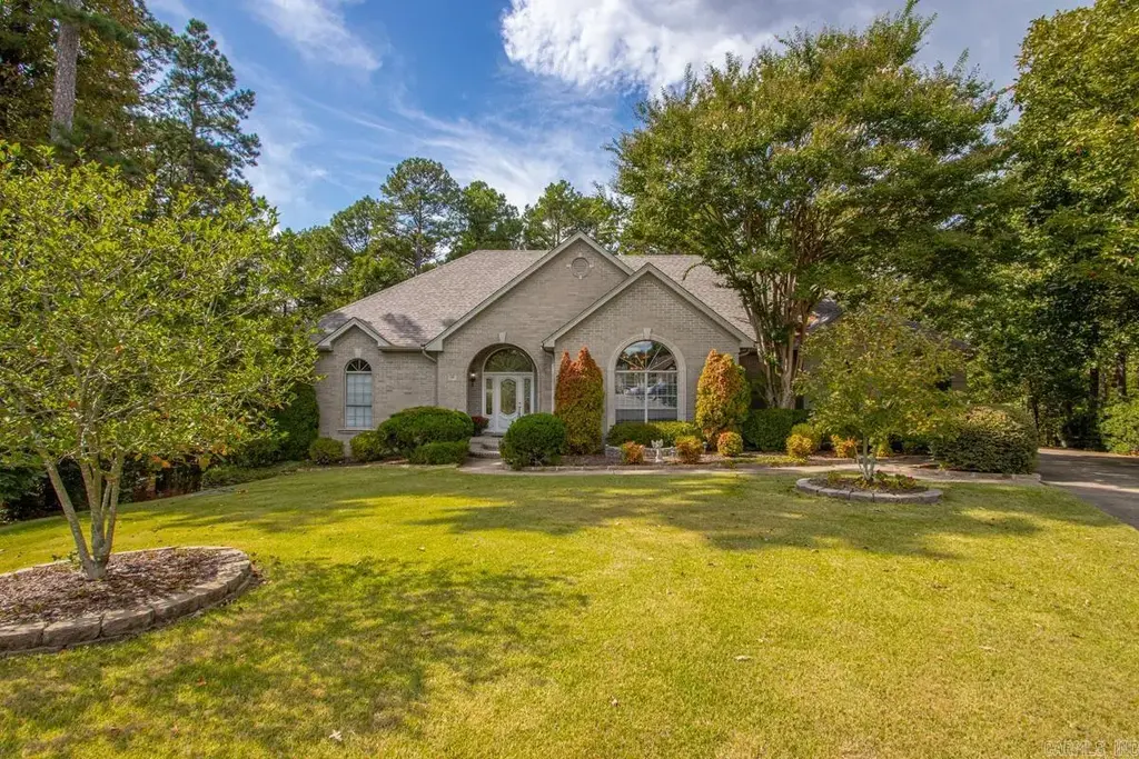 118 Duquesne Ct, Little Rock