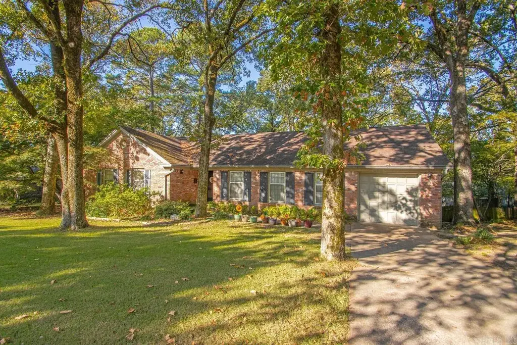 608 Beckwood Drive, Little Rock