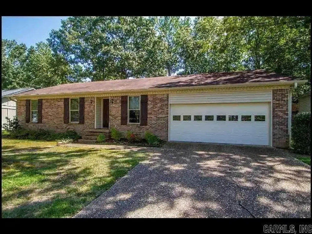 2417 Maple Ridge Road, Little Rock