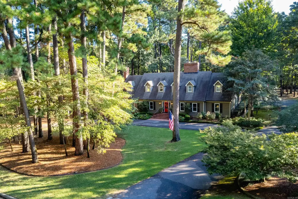 51 Hickory Hills Circle, Little Rock