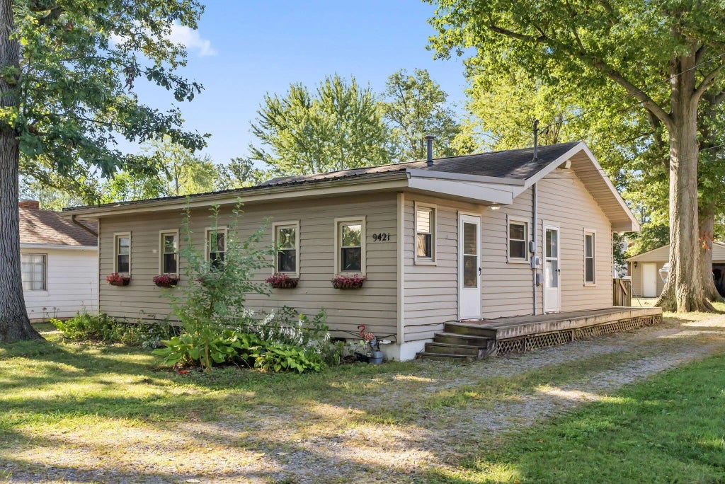 9421 Lakeshore Drive N, Huntsville