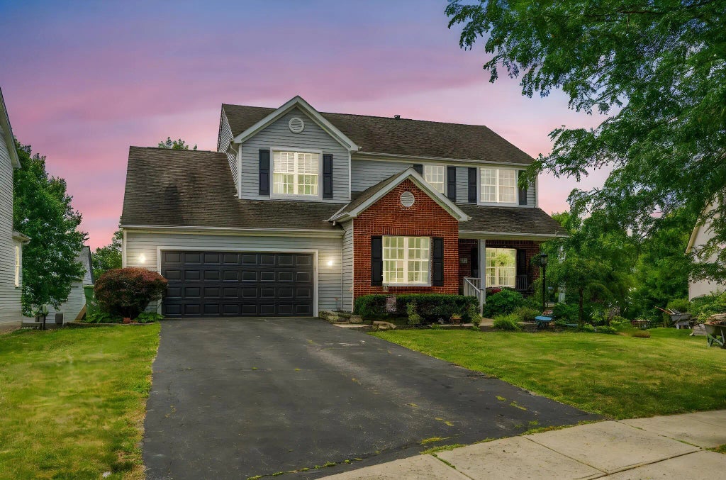 811 Lone Rise Drive W, Marysville