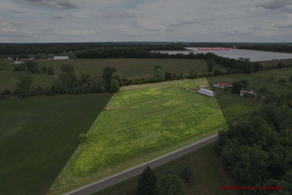 Dog Leg Road, Marysville