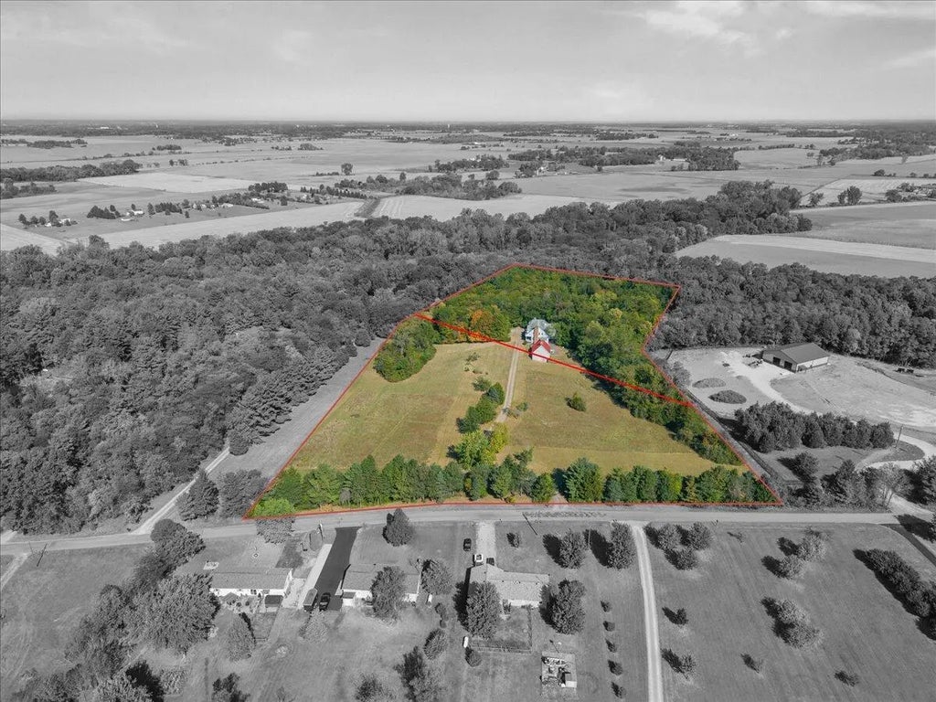 4560 Everett Road, Urbana