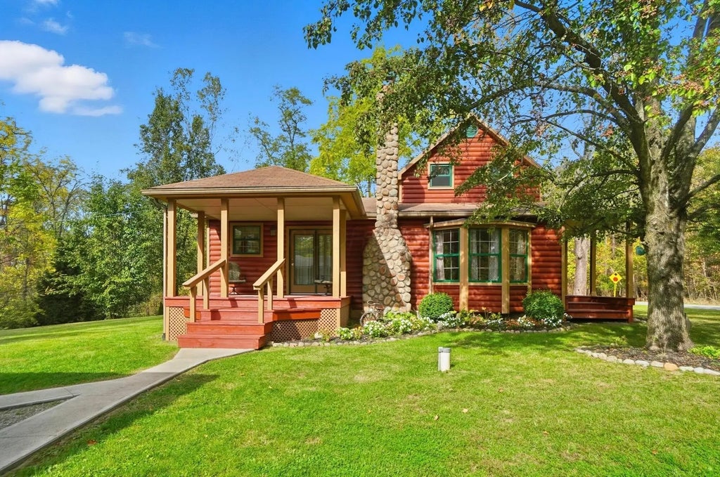 5586 Taylor Road, Marysville