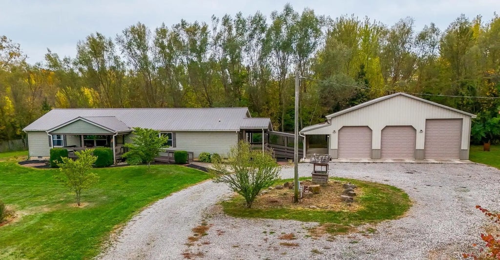 2444 County Road 200, Belle Center