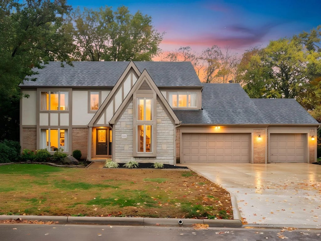 5690 Duddingston Drive, Dublin