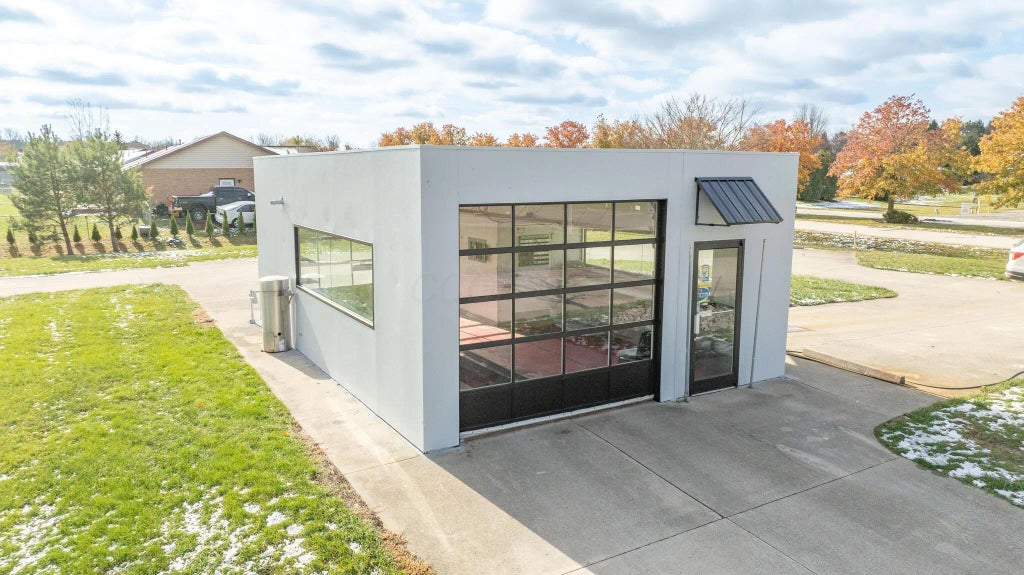 7341 State Route 366, Huntsville