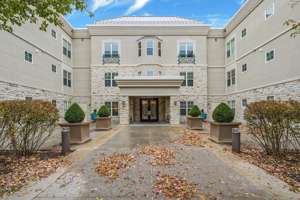 5735 Newbank Circle 303, Dublin