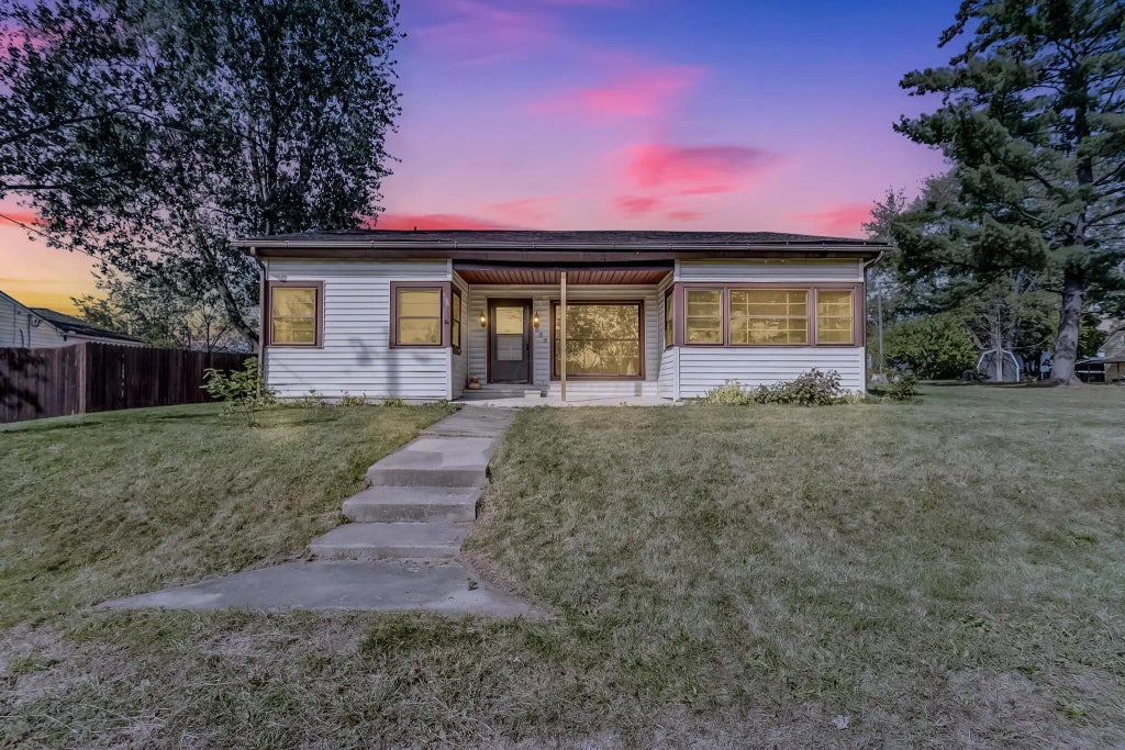 525 Ash Street, Marysville