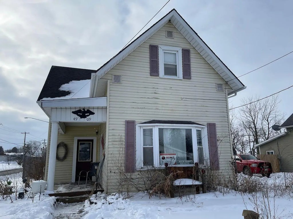 4909 Rude Street, Huntsville