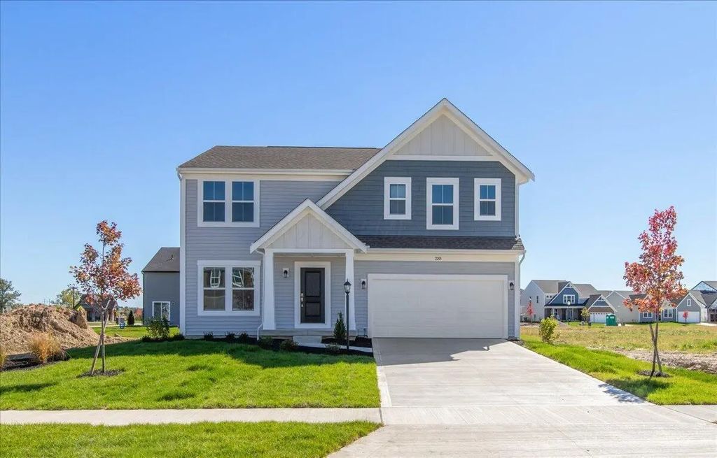 2205 Cloud View Court, Marysville
