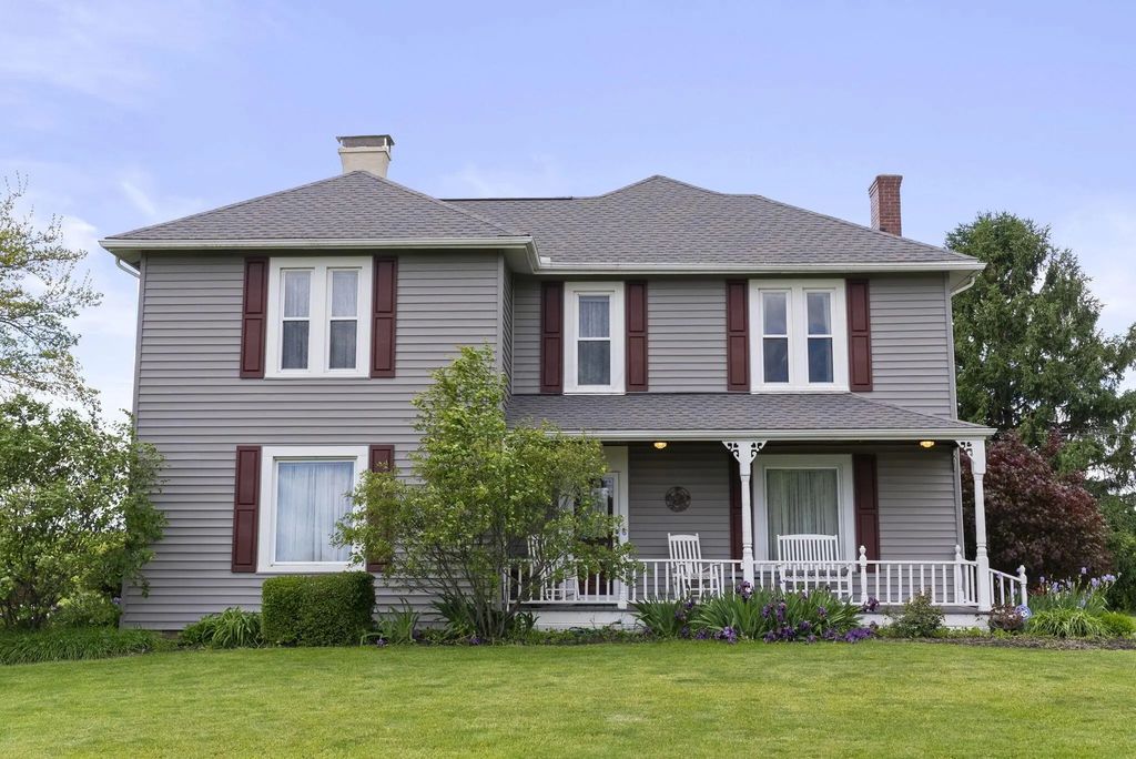 1263 Amity Road, Galloway