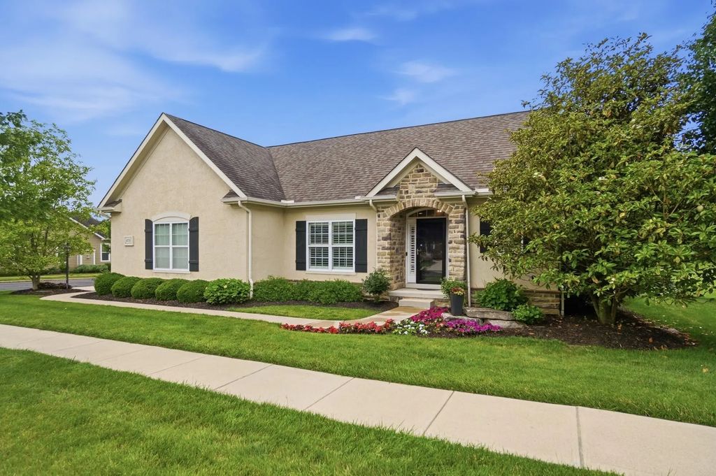4735 Medalist Court, Westerville