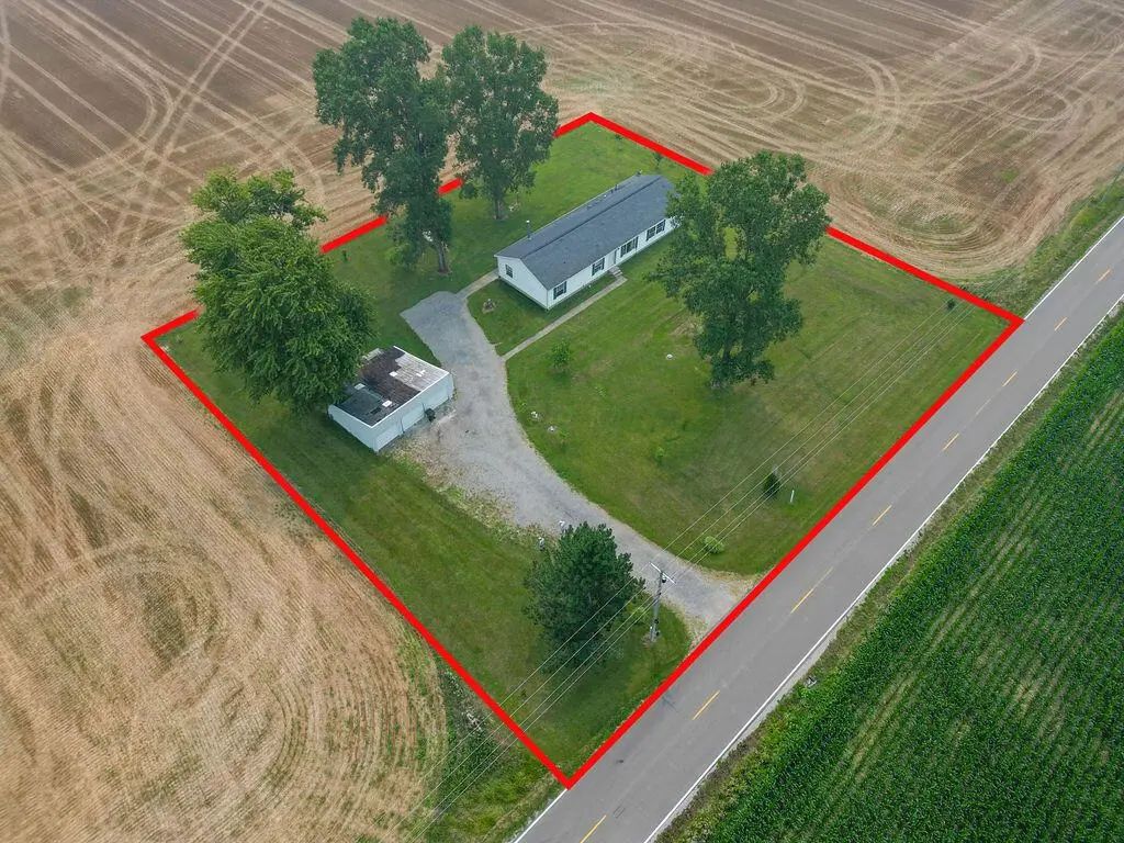 5800 N Section Line Road, Radnor