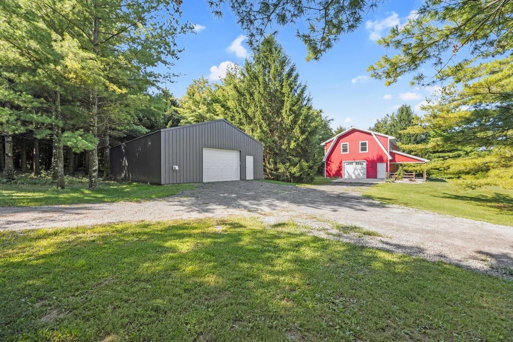 320 County Road 57 W, Bellefontaine