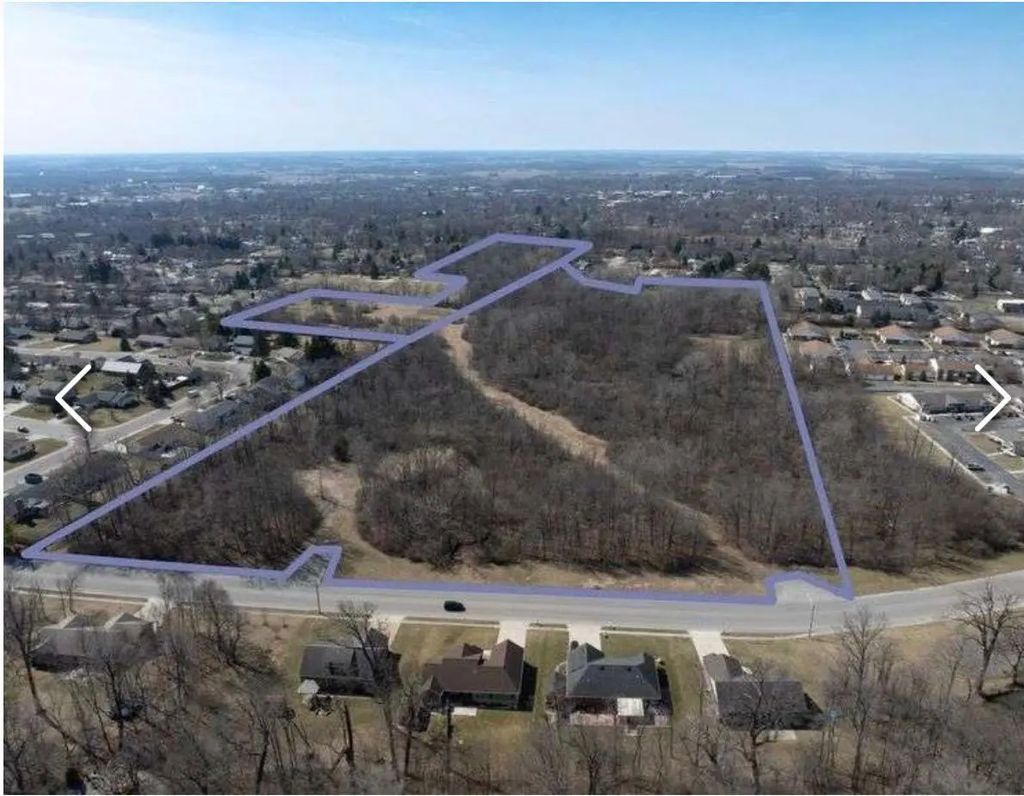 Ashbrook Drive, Bellefontaine