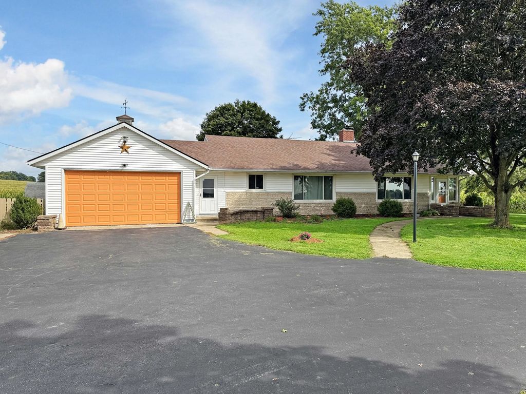 1109 State Route 54, Urbana