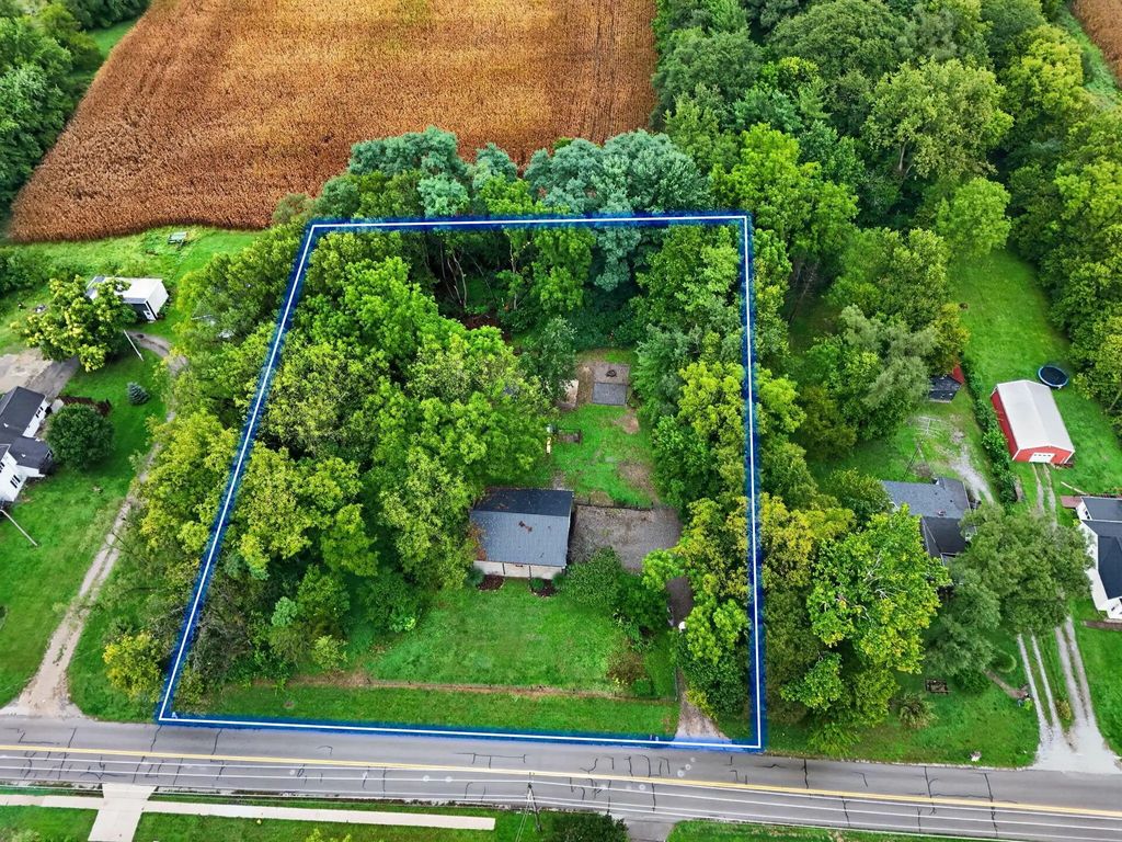 276 Dellinger Road, Urbana