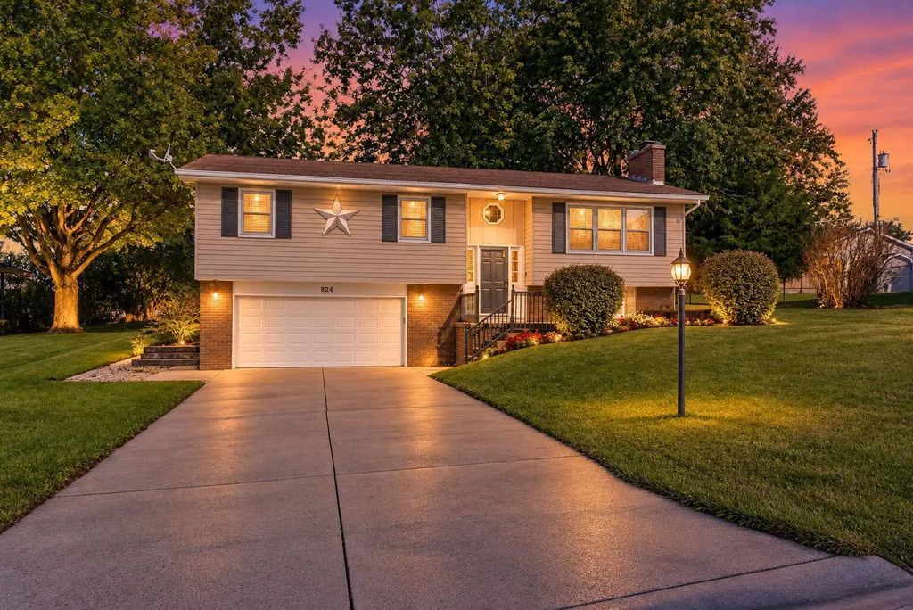 824 Ridgeview Drive, Bellefontaine