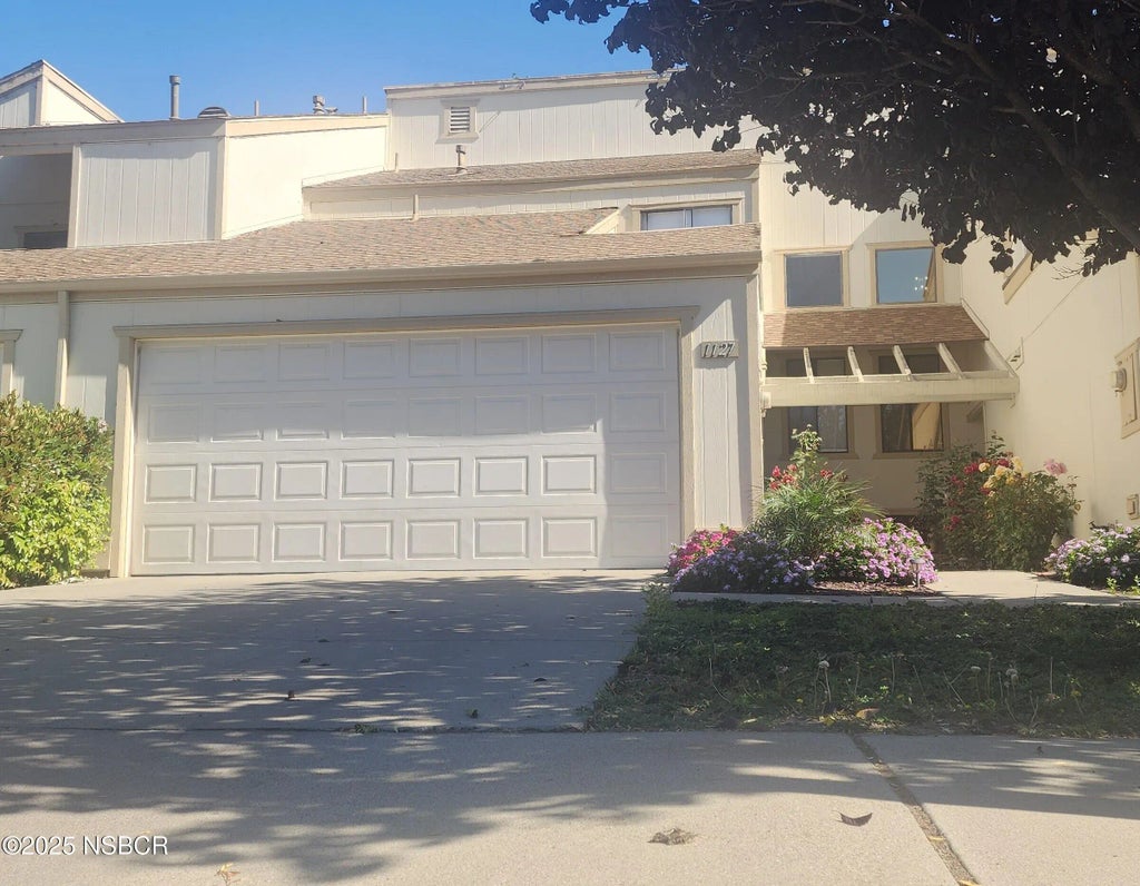 1127 Bell Avenue, Lompoc