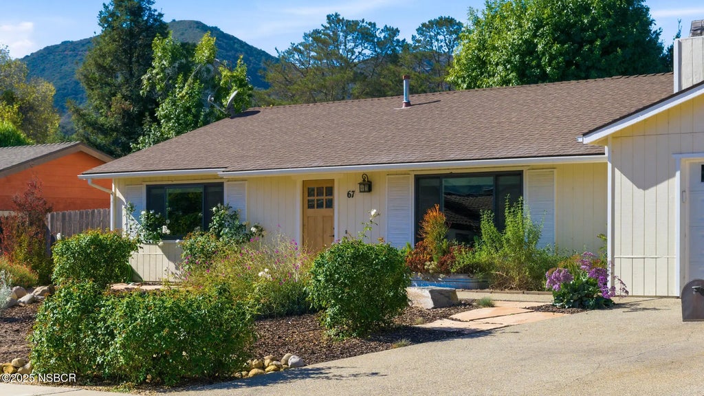 67 Pepperwood Way, Solvang