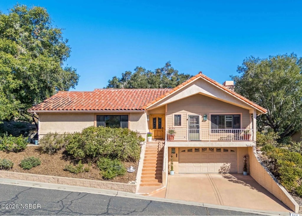665 Hillside Drive, Solvang