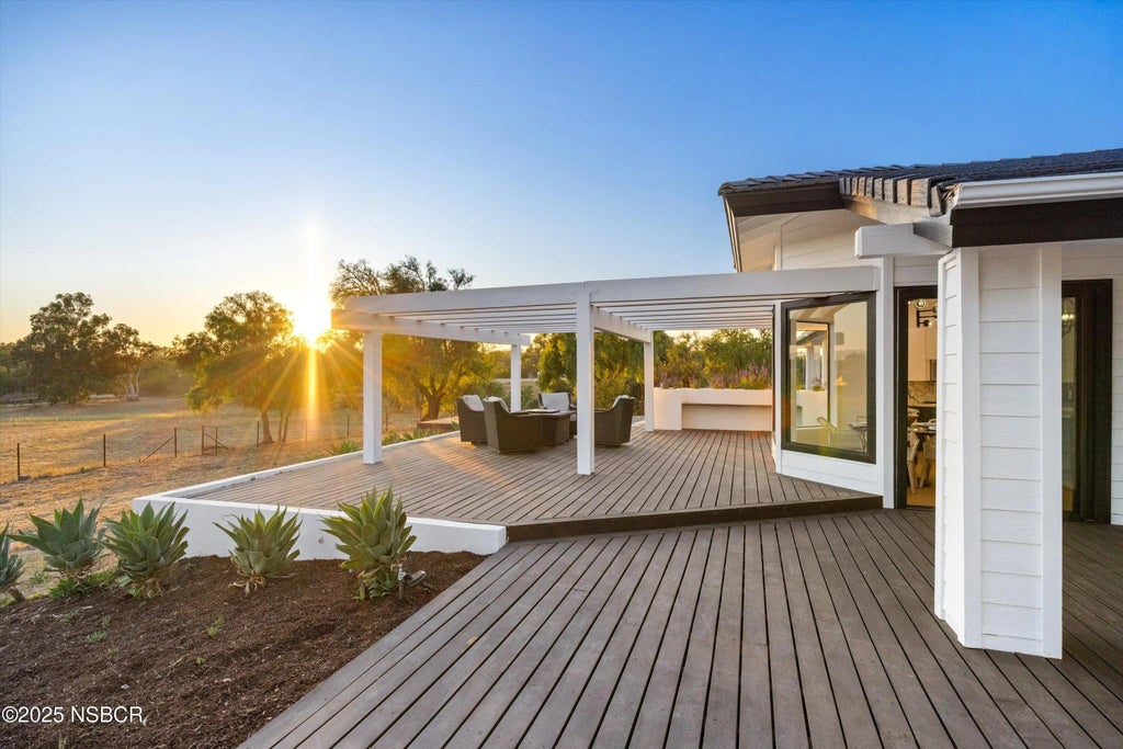 2860 Baseline Avenue, Santa Ynez