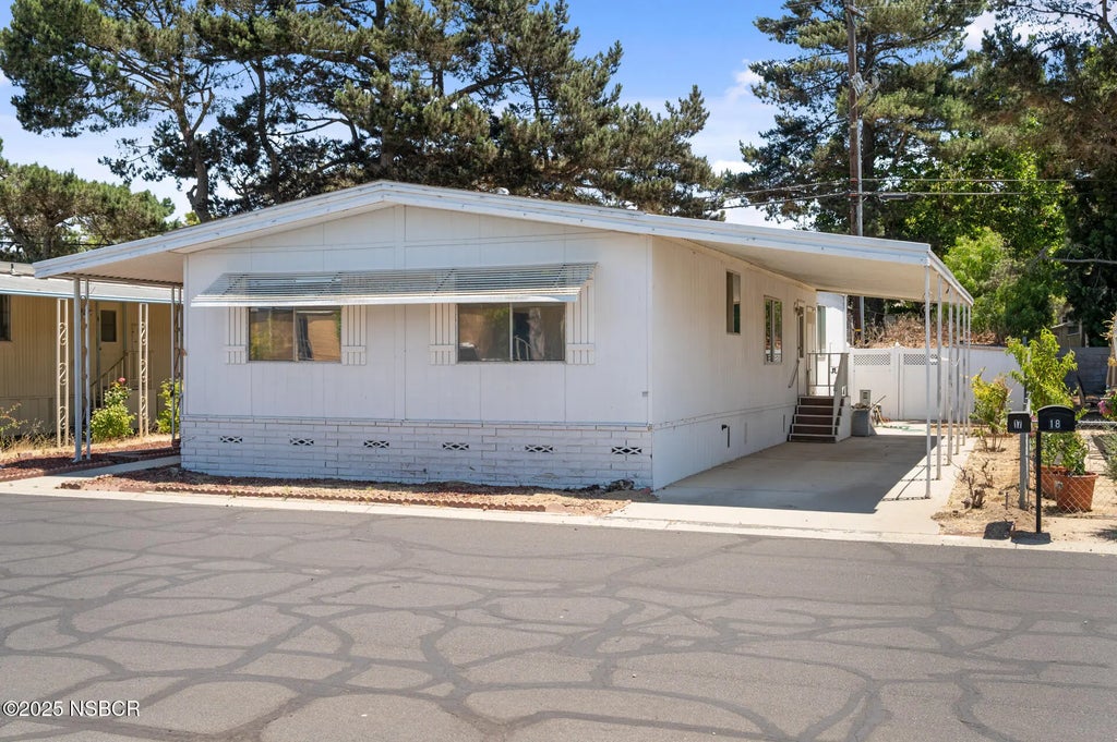 330 W Highway 246 17, Buellton