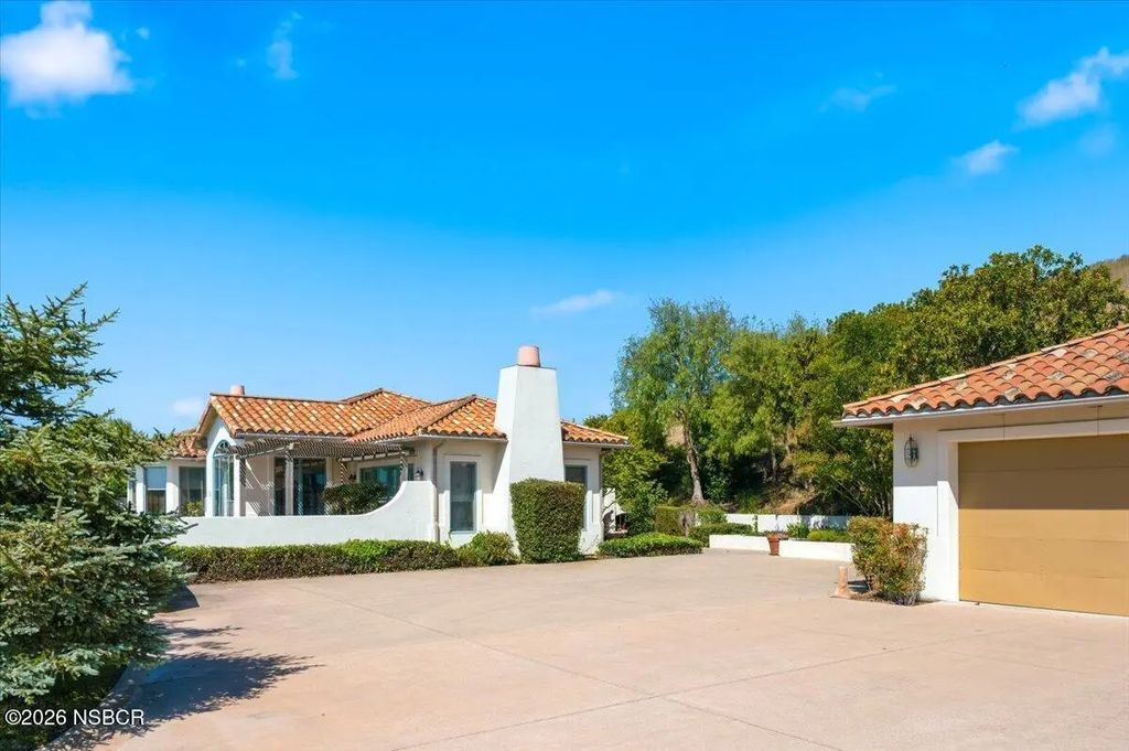1611 Fredensborg Way, Solvang