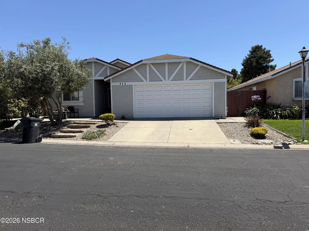 412 Washington Circle, Santa Maria