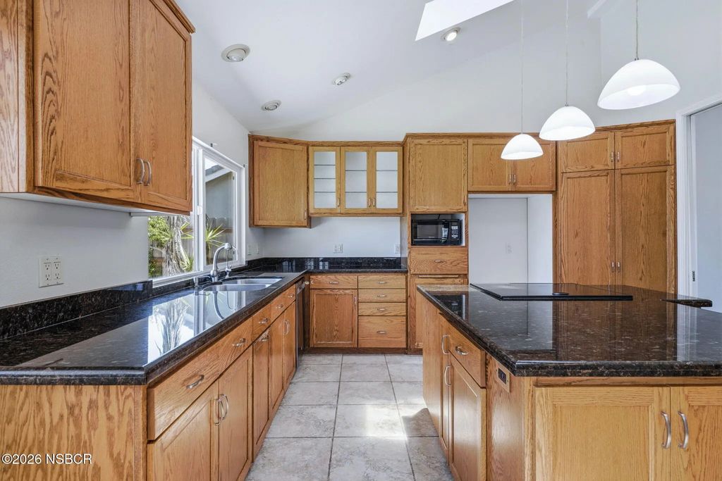 4332 Manchester Court, Santa Maria