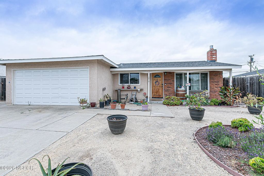 3919 Berrywood Drive, Santa Maria