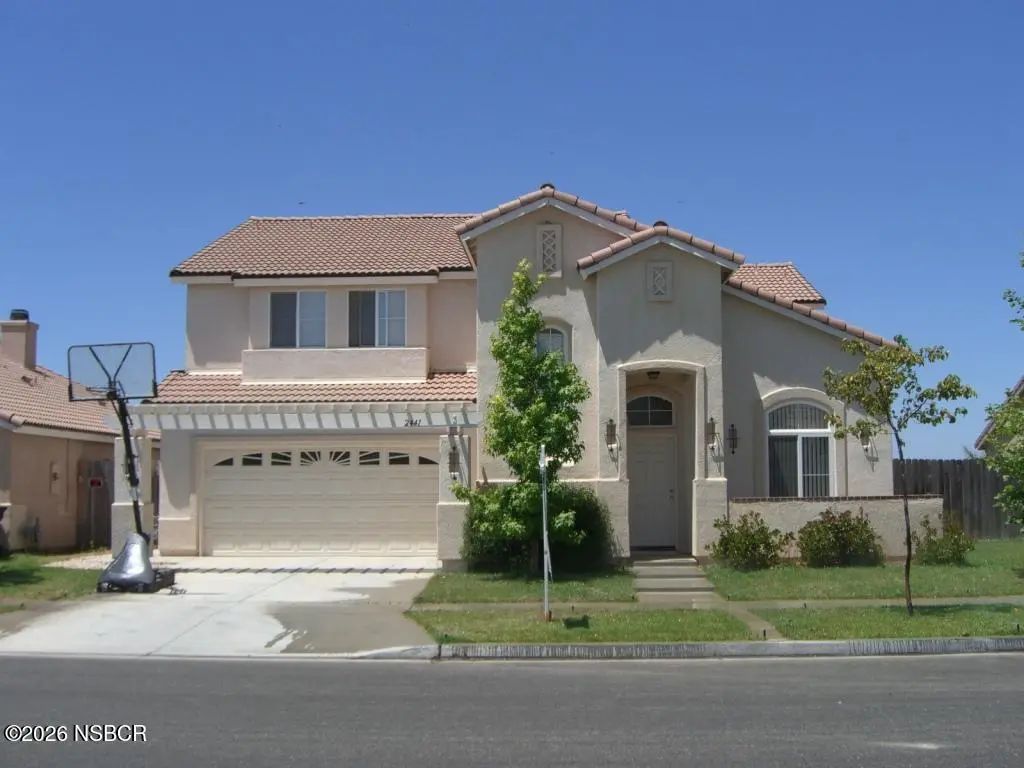 2441 Darbeton Avenue, Santa Maria
