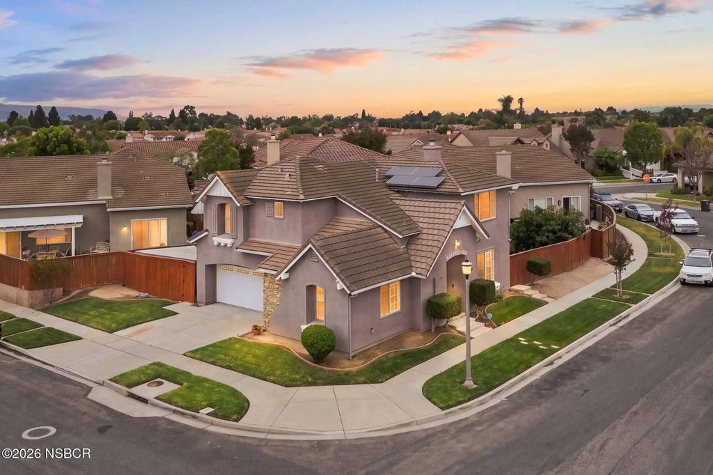 2517 Hinds Place, Santa Maria
