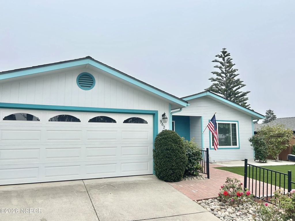 962 Roadrunner Drive, Santa Maria