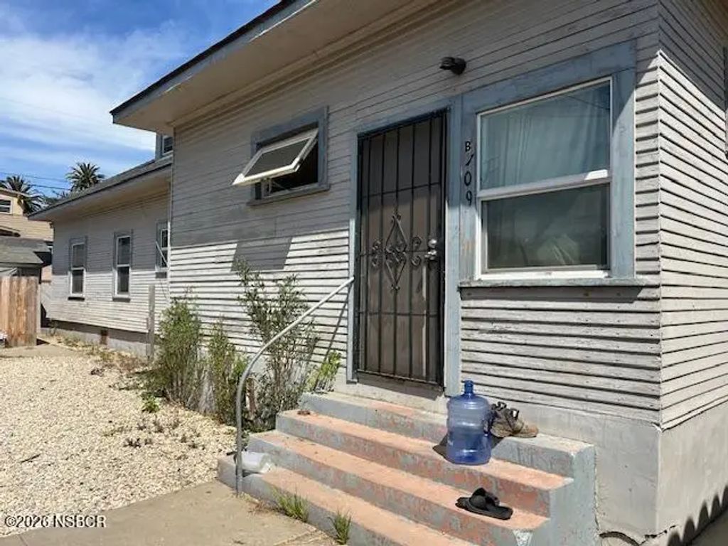 109 W Orange Street, Santa Maria