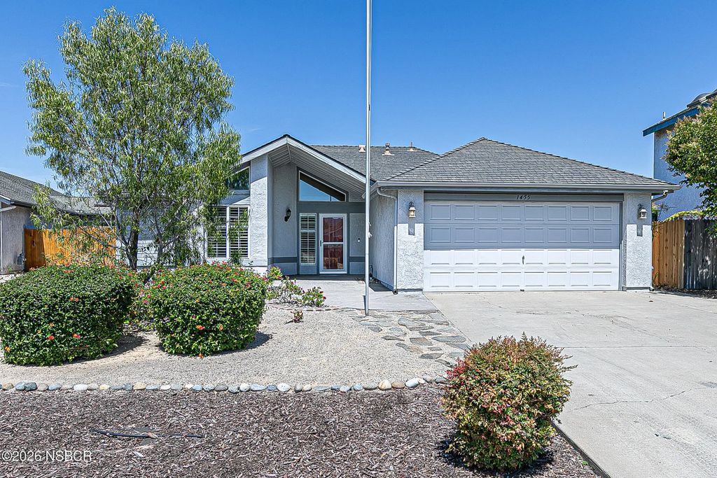 1455 Oswego Way, Santa Maria
