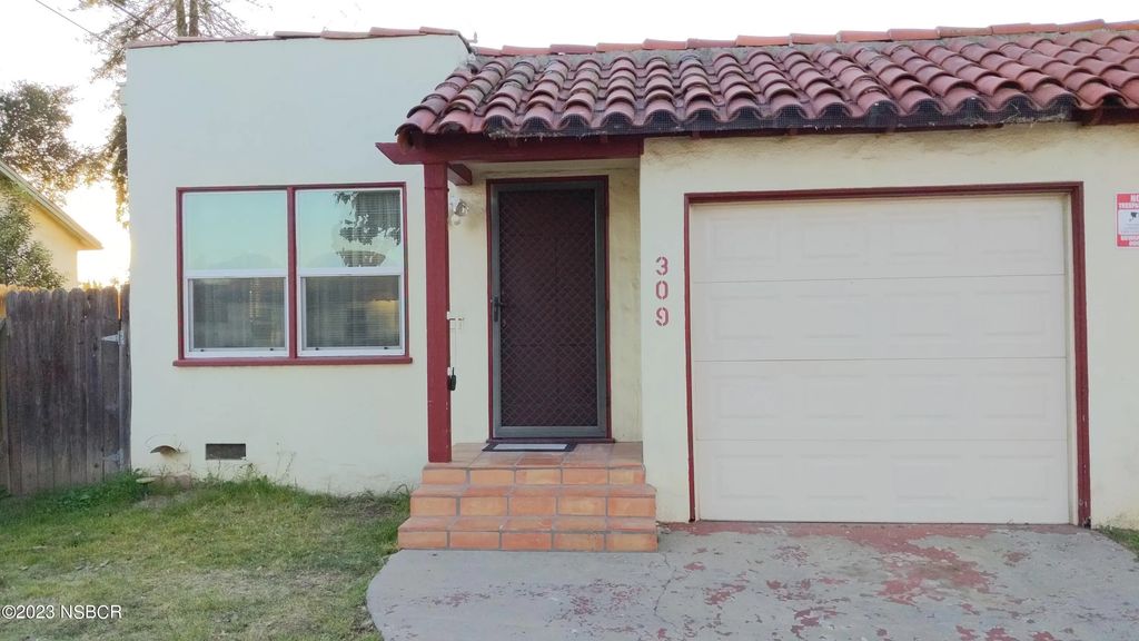 309 S College Drive, Santa Maria